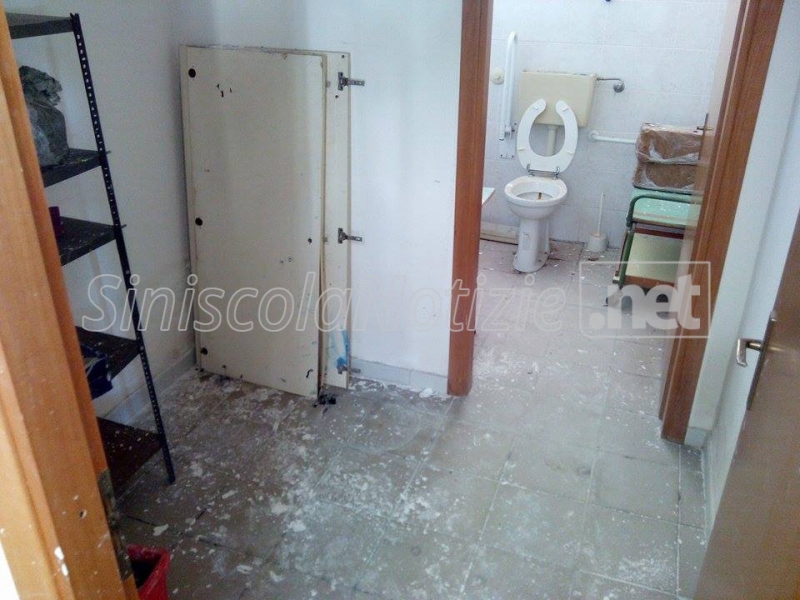laboratorioceramica3.jpg