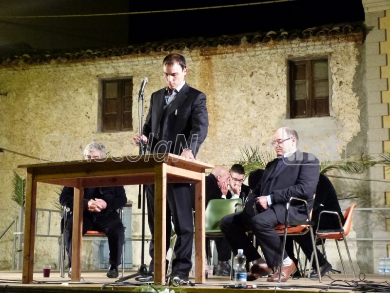 Il momento di raccoglimento chiesto dal poeta Giuseppe Porcu