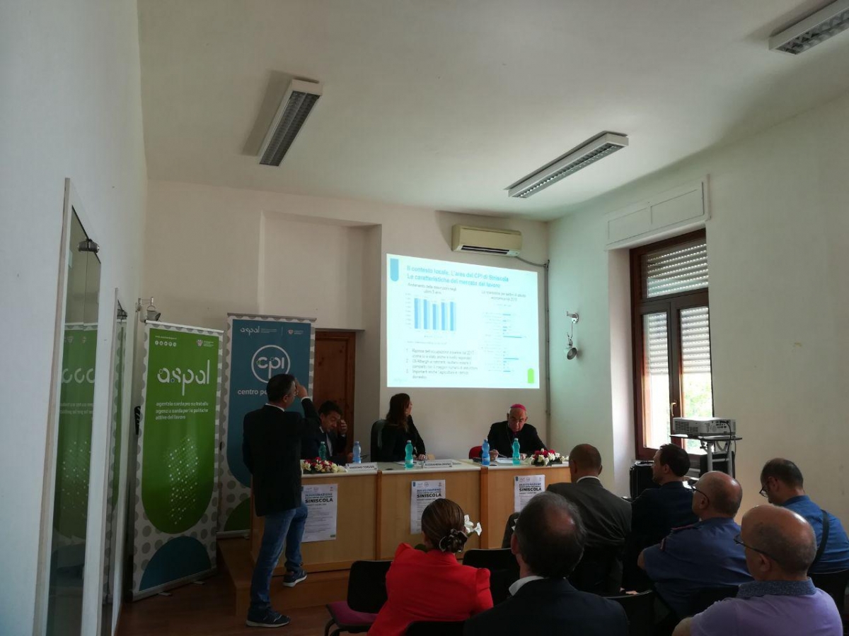 Una foto del convegno in Biblioteca